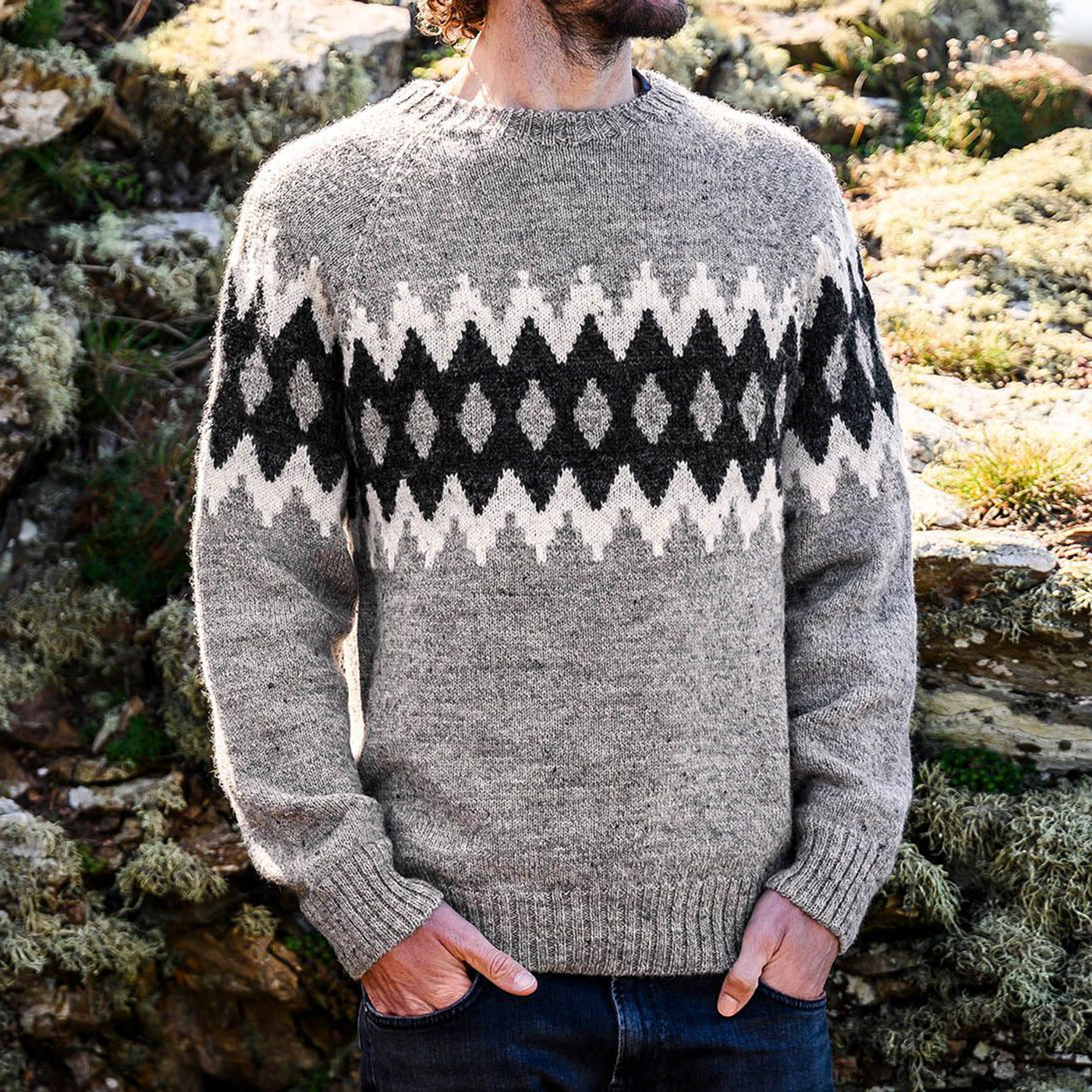 Men's Vintage Knitted Jacquard Crew Neck Sweater