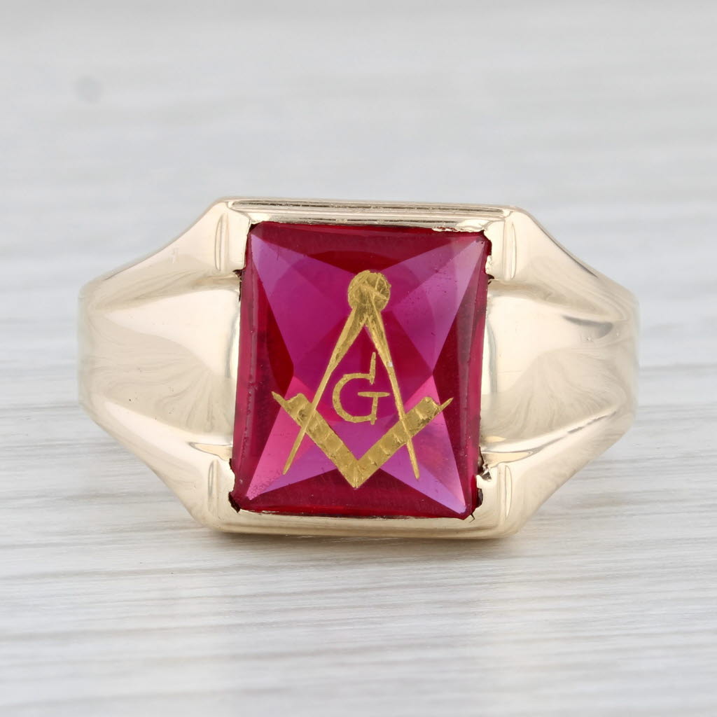 Masonic Blue Lodge Signet Ring Lab Created Ruby 10k Gold Square Compass Sz 12.5