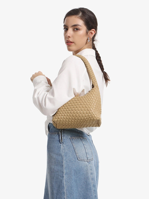 Women's Medium Pu Leather Solid Color Classic Style Streetwear Weave Square Magnetic Buckle Underarm Bag