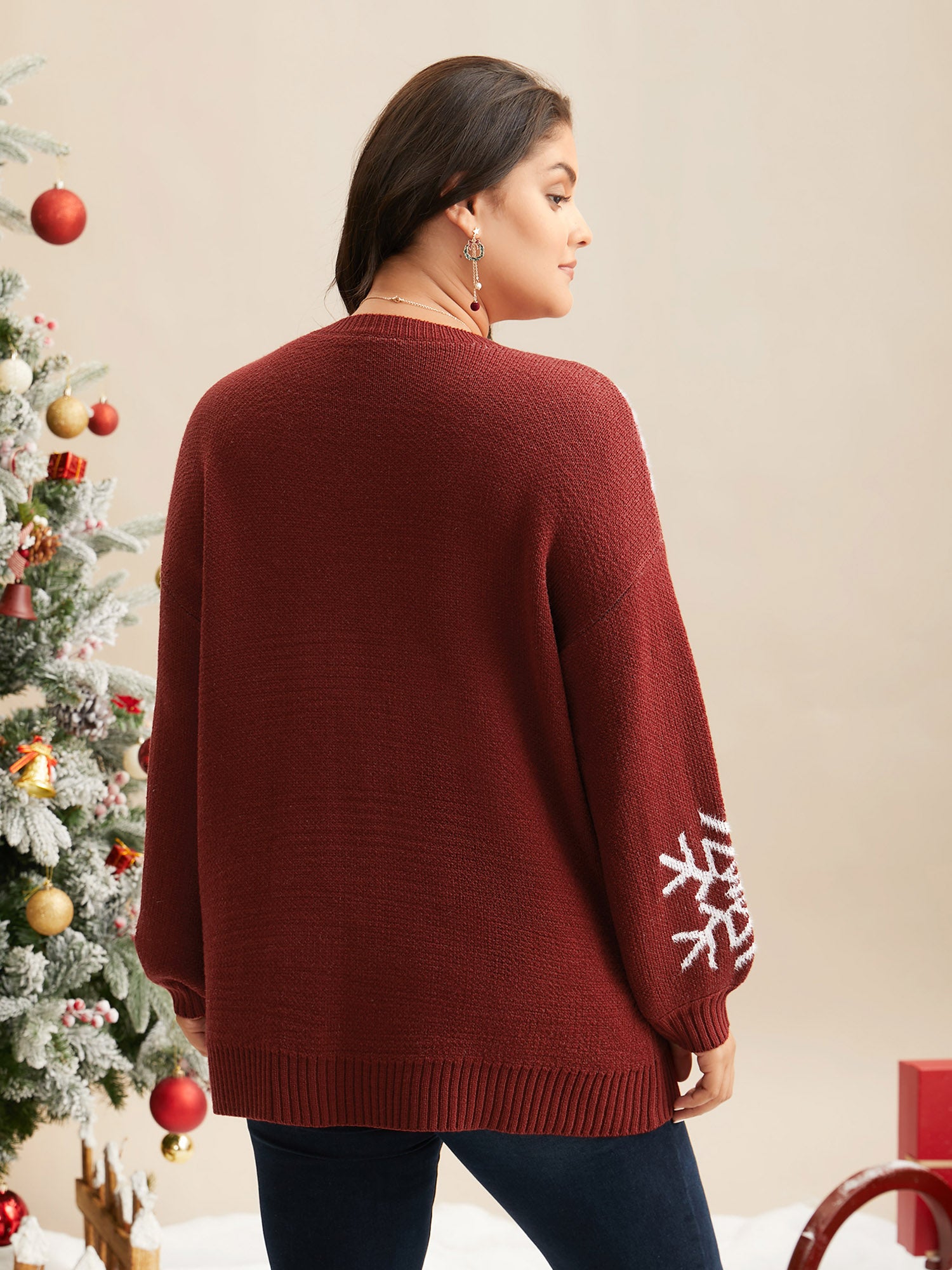 Snowflakes Pattern Drop Shoulders Pullover