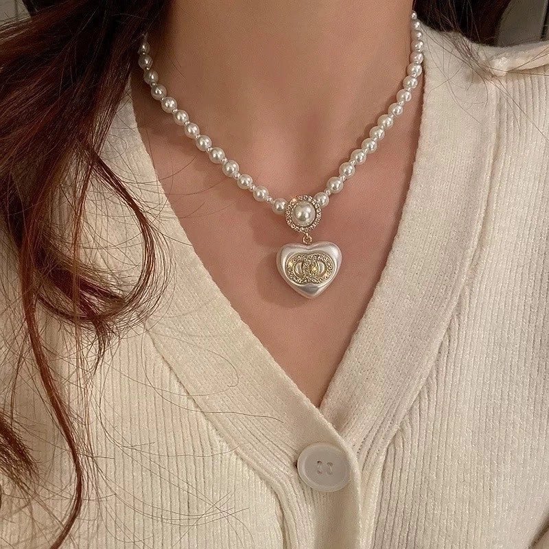 Round Pearl Plating Women's Necklace
