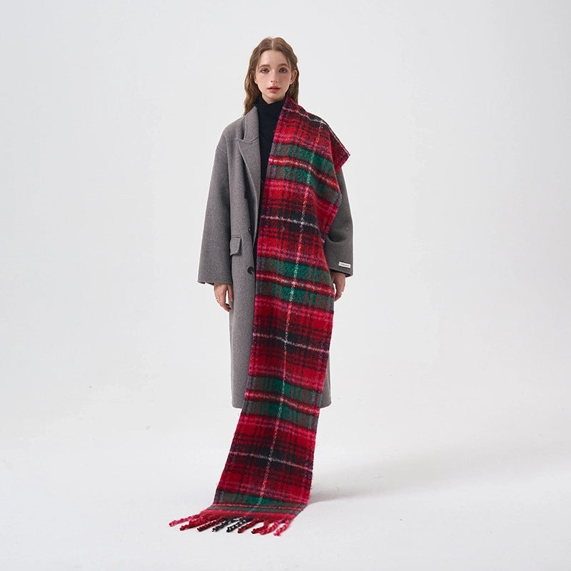 Women's Sweet Plaid Imitation Cashmere Polyester Tassel Scarf
