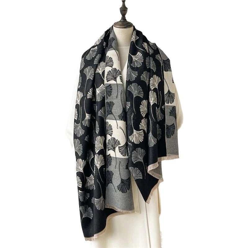Women's  Sweet Ginkgo Leaf Imitation Cashmere Scarf