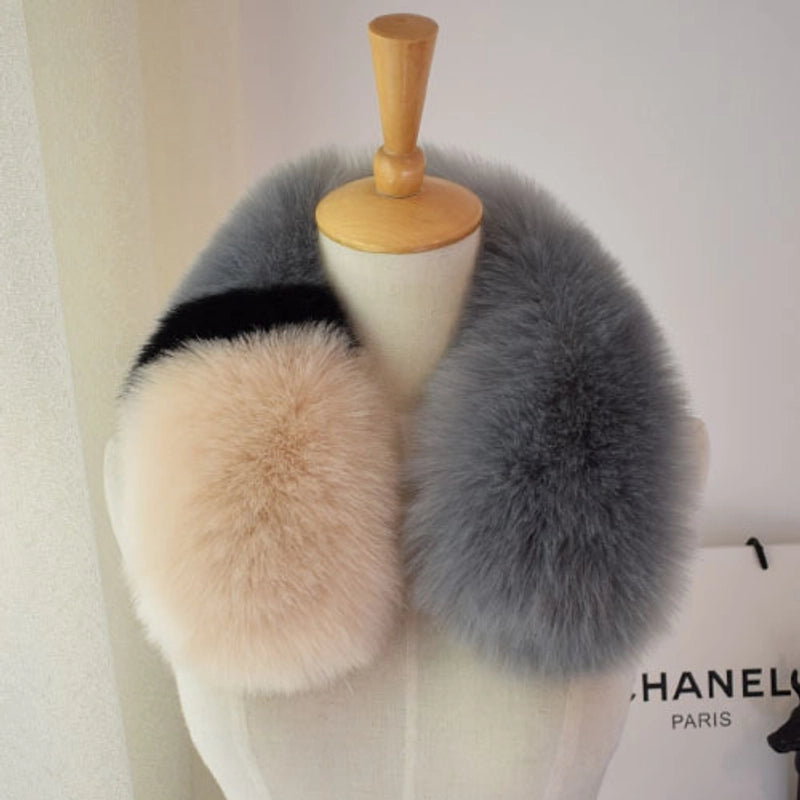 Women's Minimalist Color Block Fox Fur Scarf
