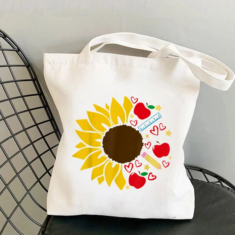 Hot Selling Kawaii Heart-shaped Printed Tote Bag For Teachers And Students One-shoulder Large Capacity White Cotton Bag