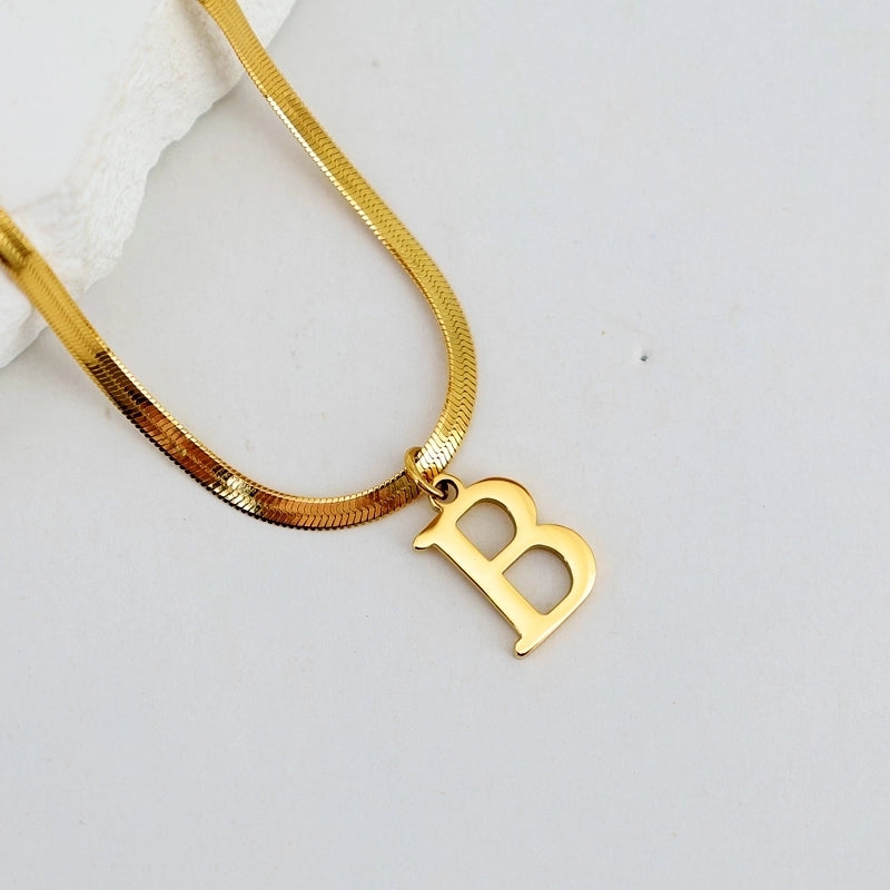 304 Stainless Steel 18K Gold Plated Luxurious Commute Letter Pendant Necklace