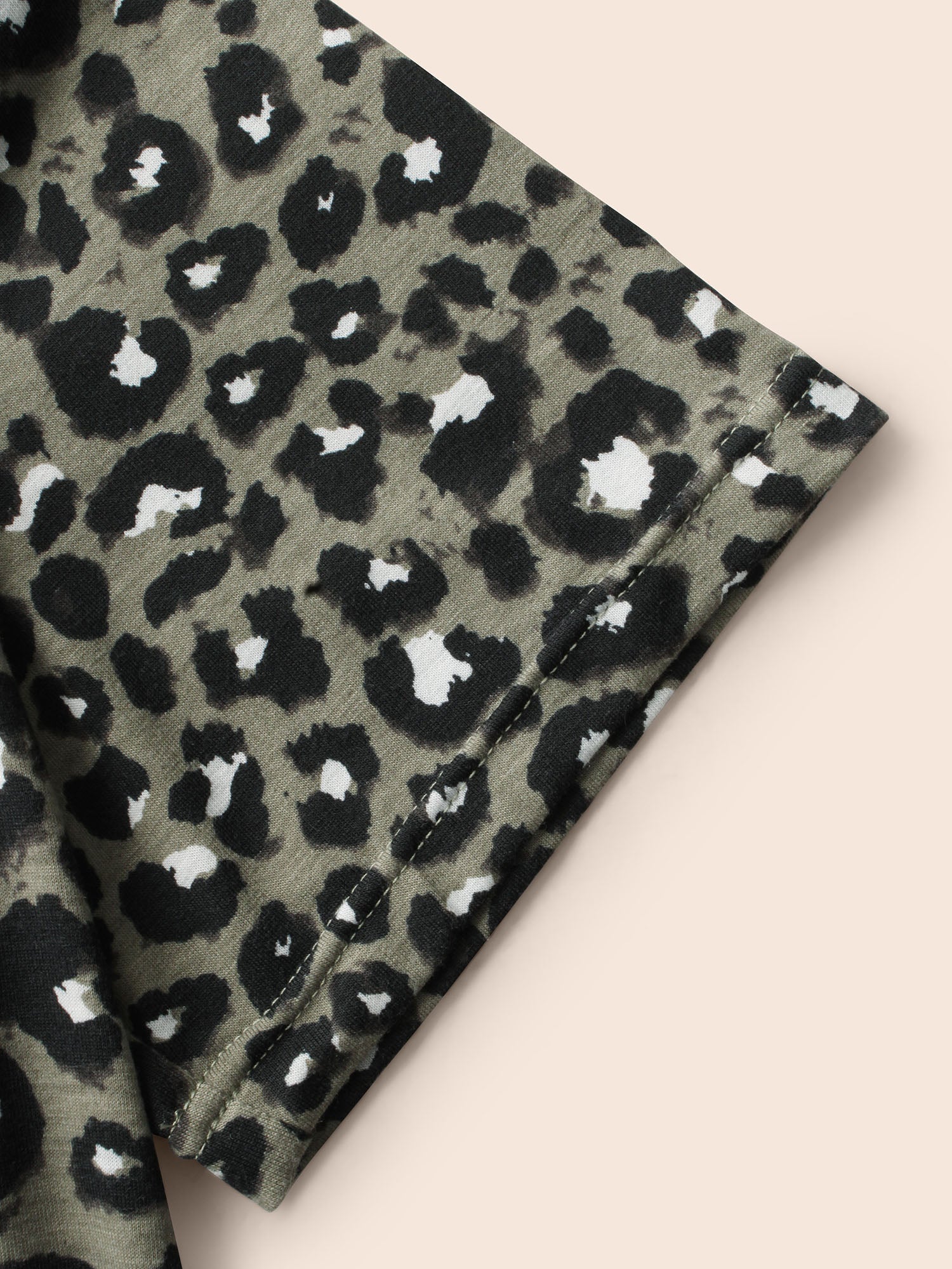 Round Neck Leopard Print Midi Dress