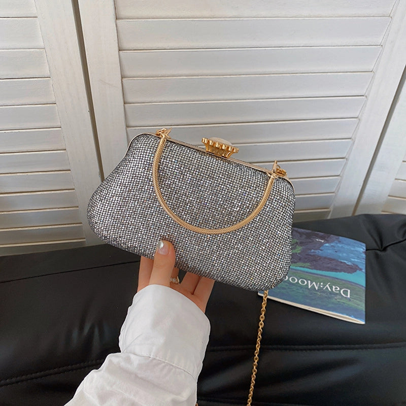 Women's Medium Polyester Solid Color Elegant Vintage Style Square Lock Clasp Evening Bag