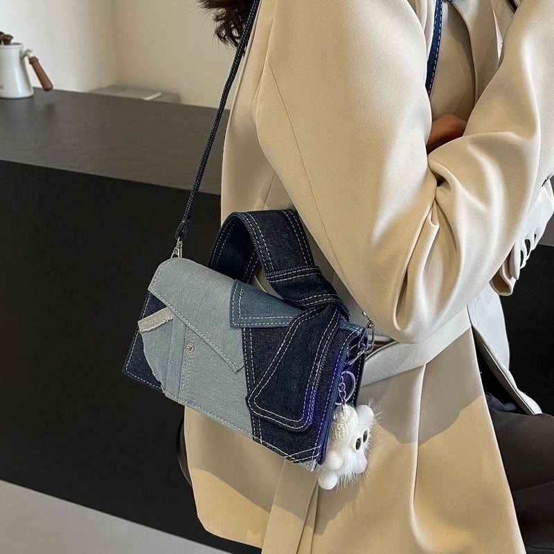 Women's Medium Denim Solid Color Classic Style Streetwear Magnetic Buckle Shoulder Bag Crossbody Bag