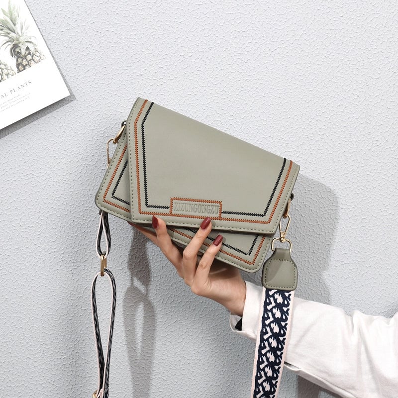 Women's Medium Pu Leather Solid Color Basic Vintage Style Flip Cover Crossbody Bag