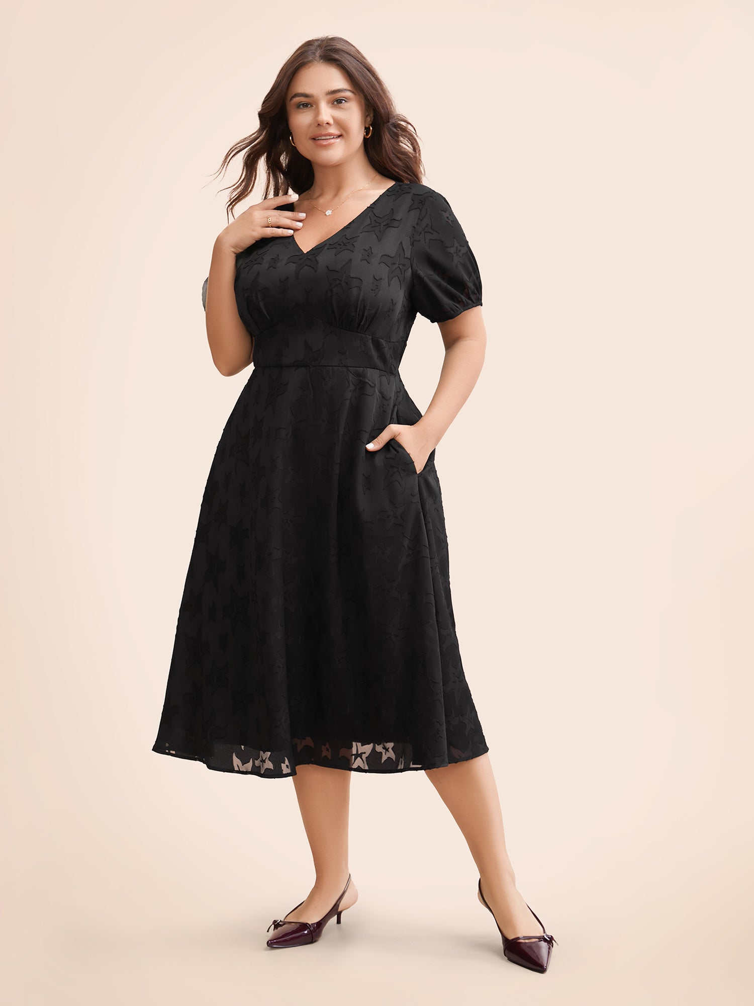 Star Textured Lantern Sleeve Midi Dress