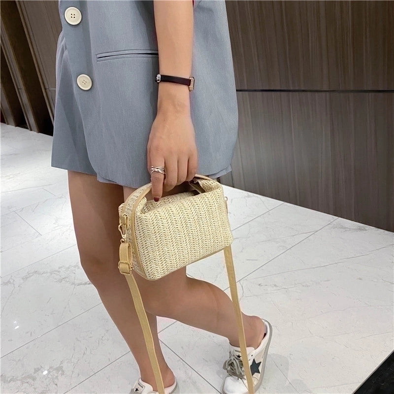 Women's Small Straw Solid Color Elegant Classic Style Square Lock Clasp Shoulder Bag Crossbody Bag Straw Bag