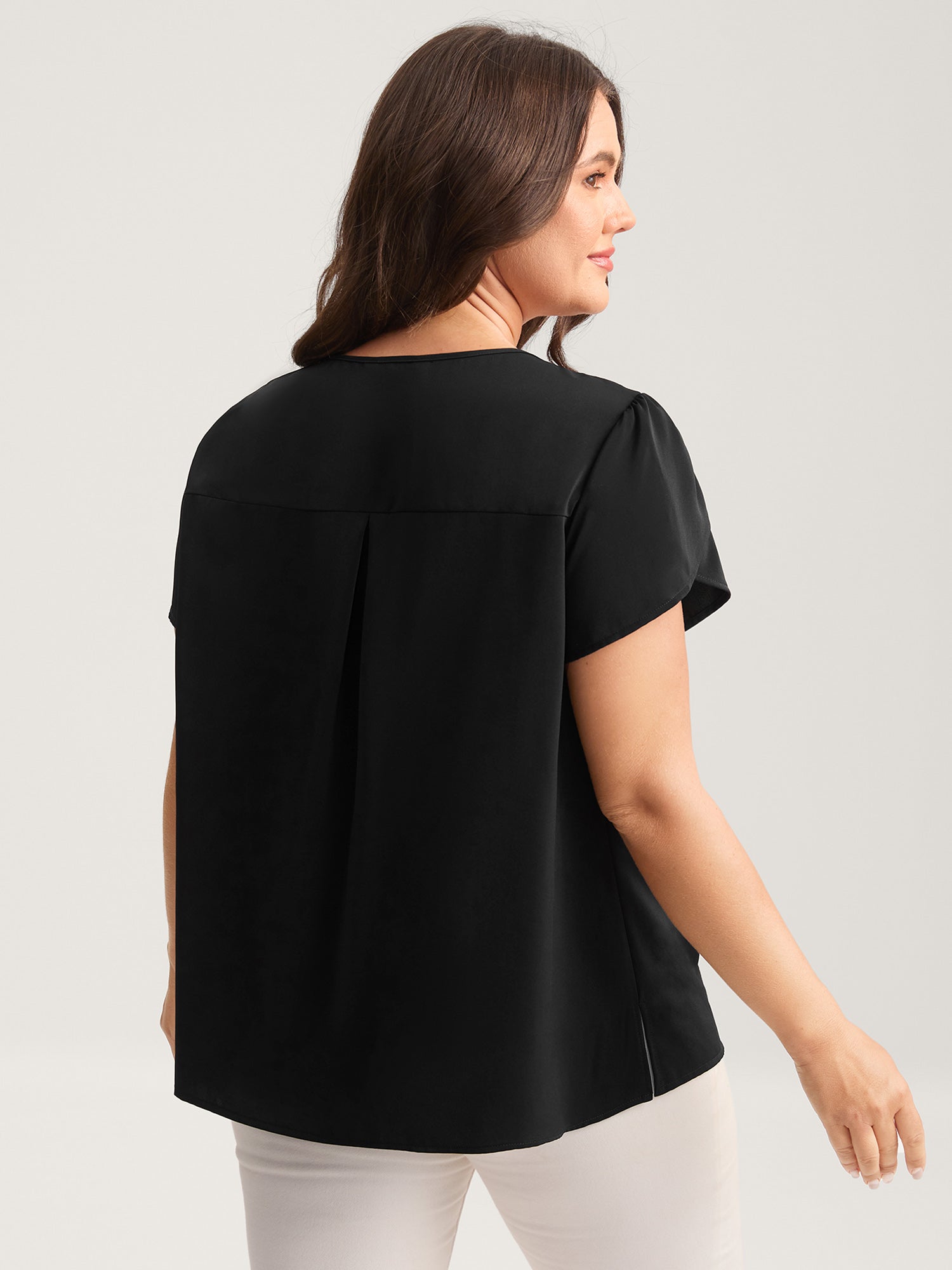 Metallic Detail Pleated Solid Blouse