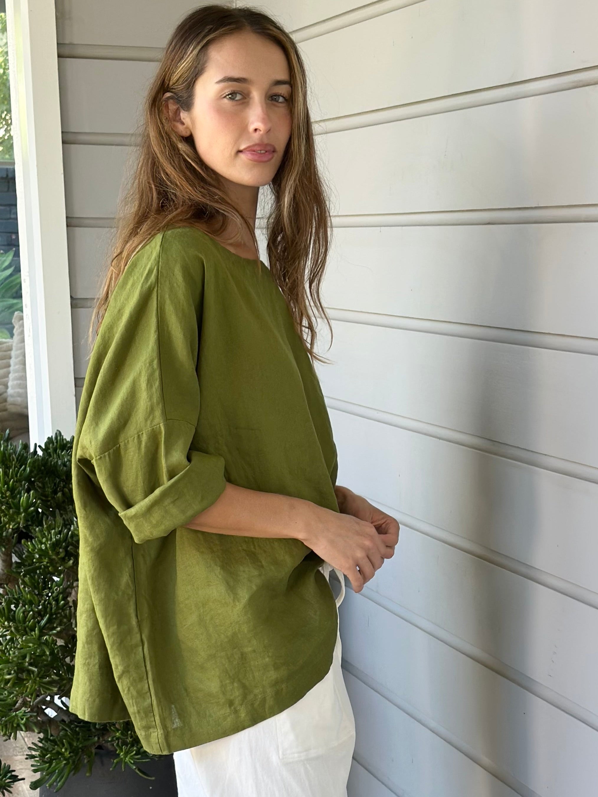 marita top - olive linen