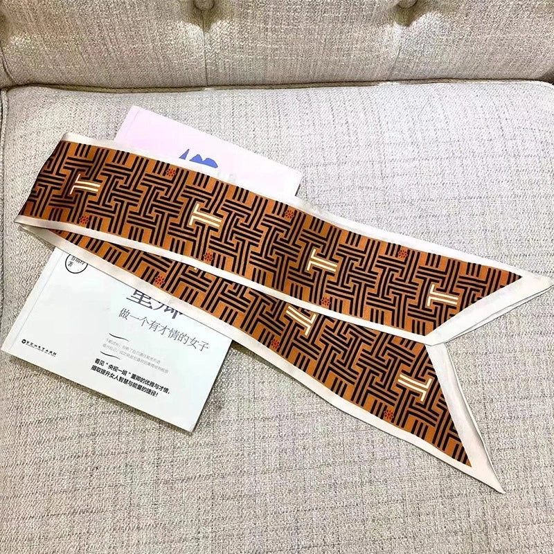 Women's Minimalist Color Block Polyester Printing Silk Scarf