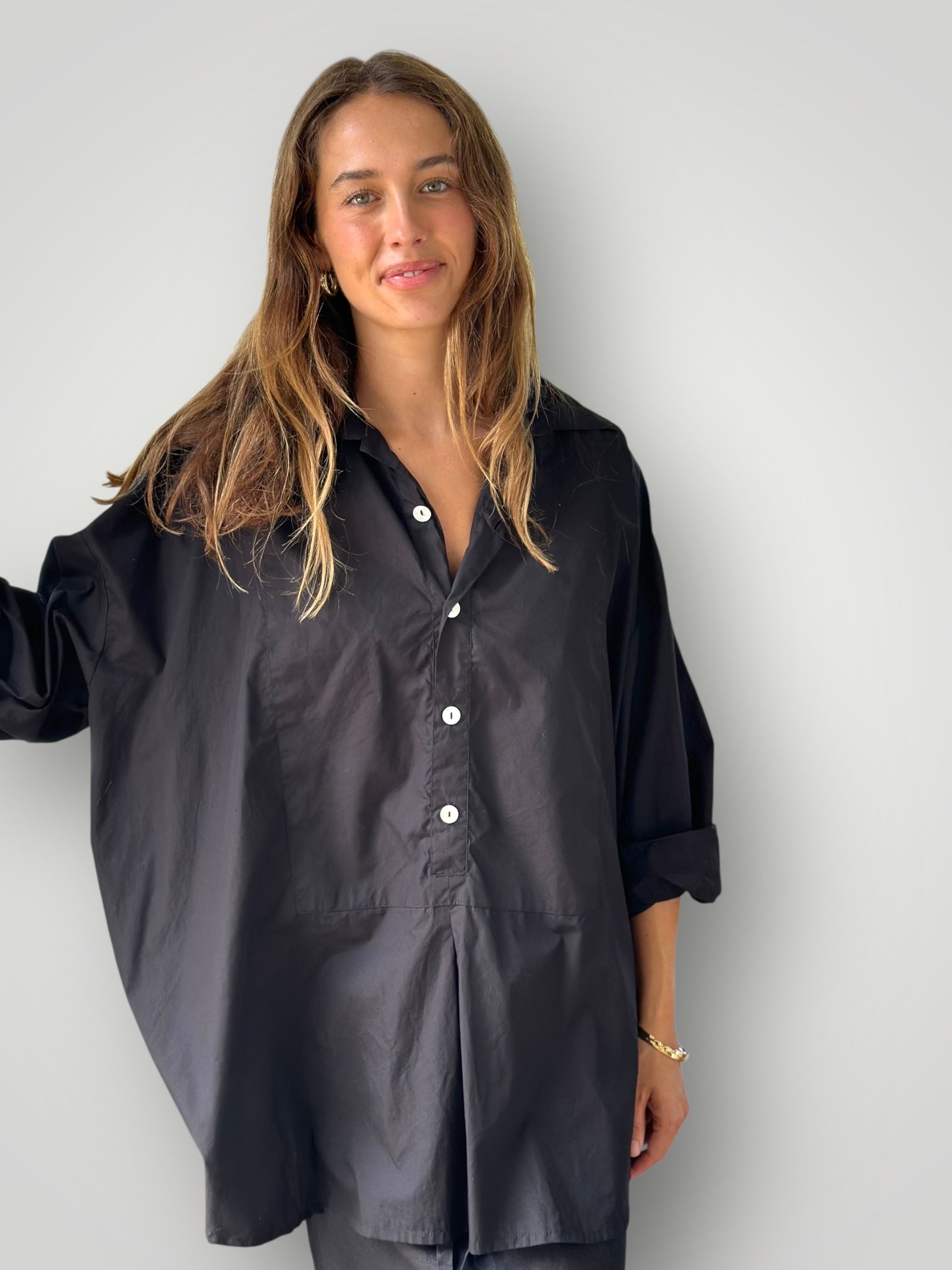 megan shirt-black cotton