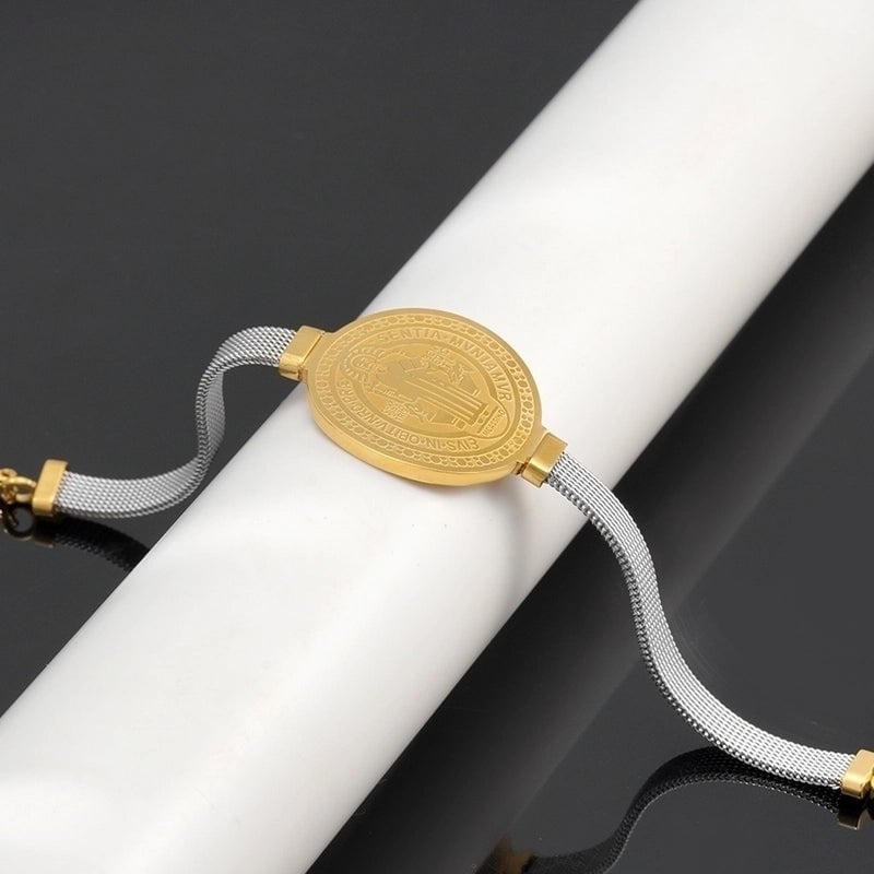 Minimalist Portrait 304 Stainless Steel 18K Gold Plated Bracelets In Bulk