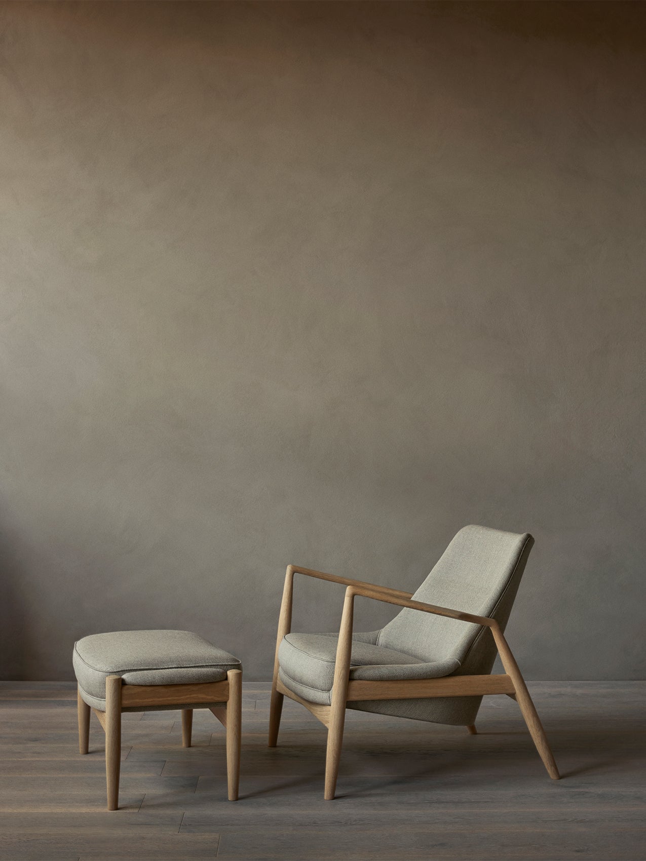 The Seal Lounge Chair. Low Back