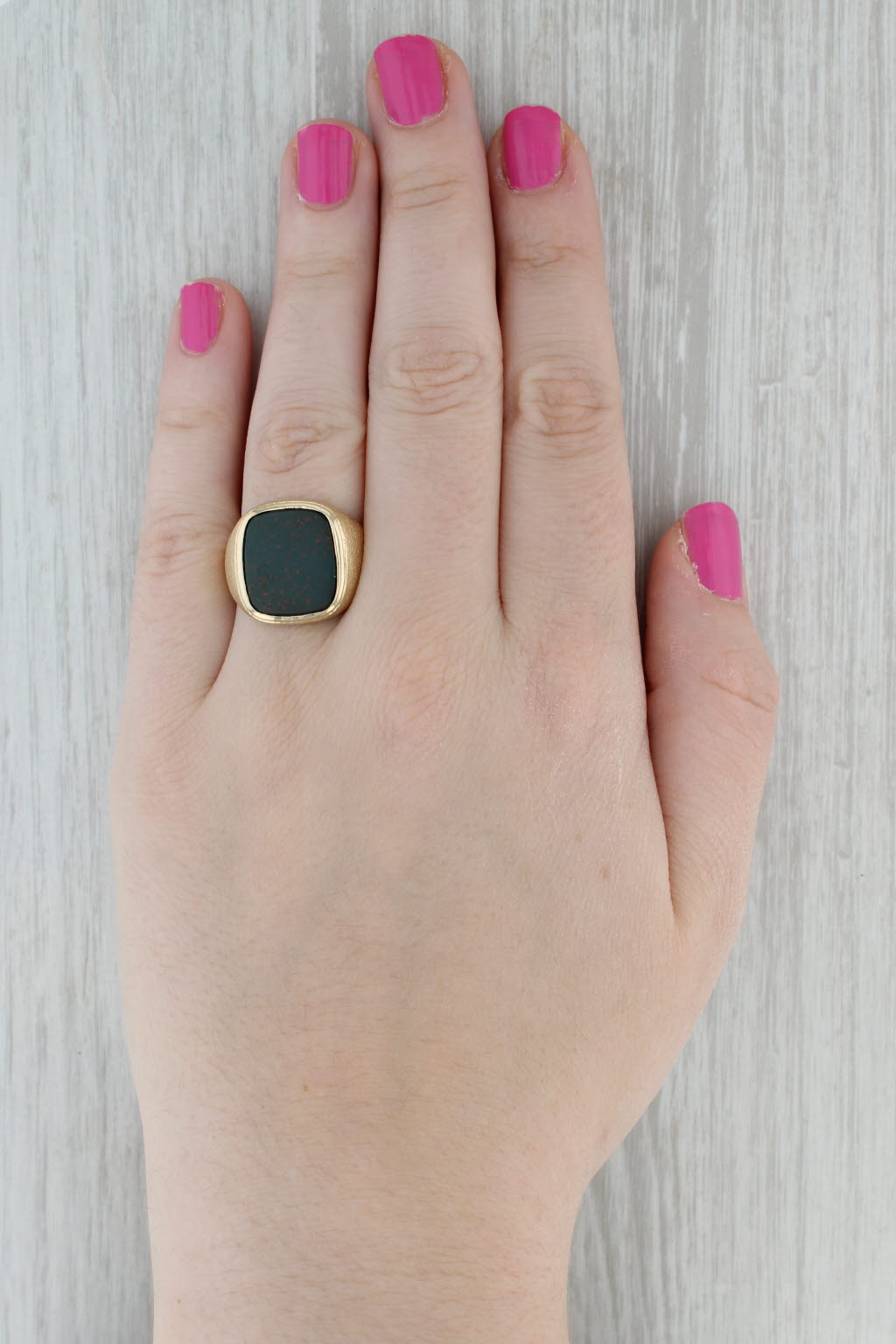 Blood Stone Chalcedony Ring 14k Yellow Gold Size 9.5