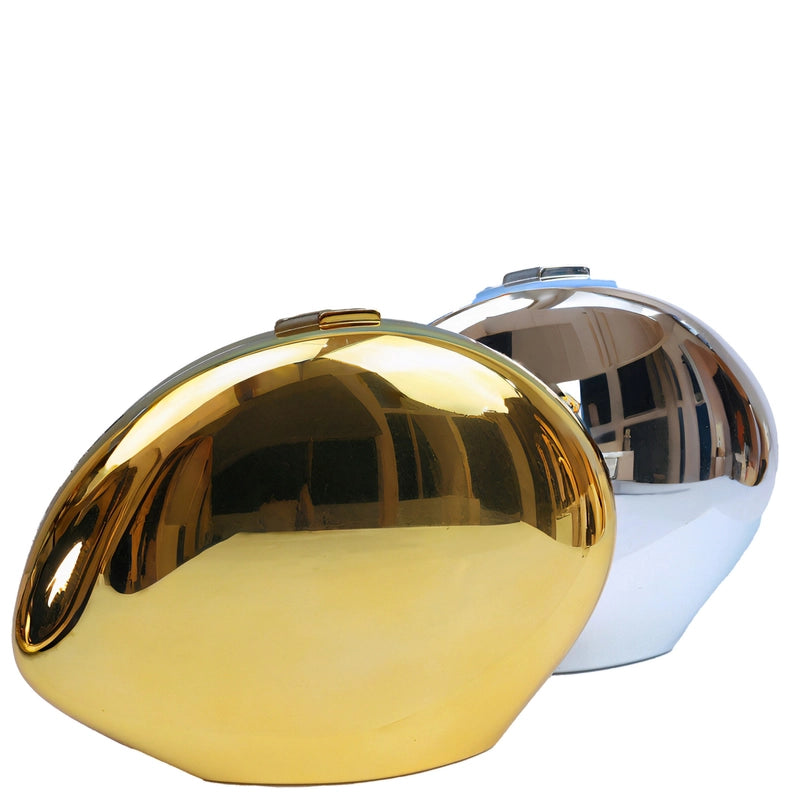 Women's Small Arylic Solid Color Elegant Dumpling Shape Magnetic Buckle Evening Bag
