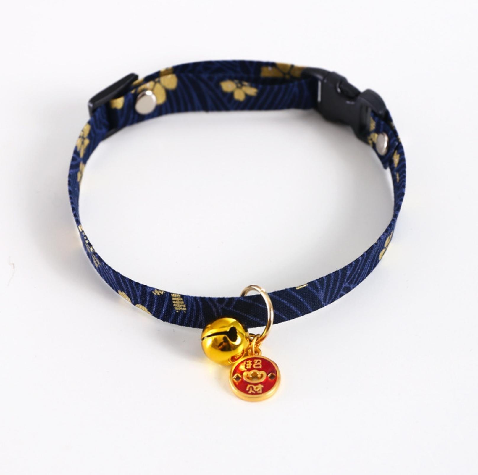 Chinese Style Adjustable Pet Collar with Engraved Pendants and Prints