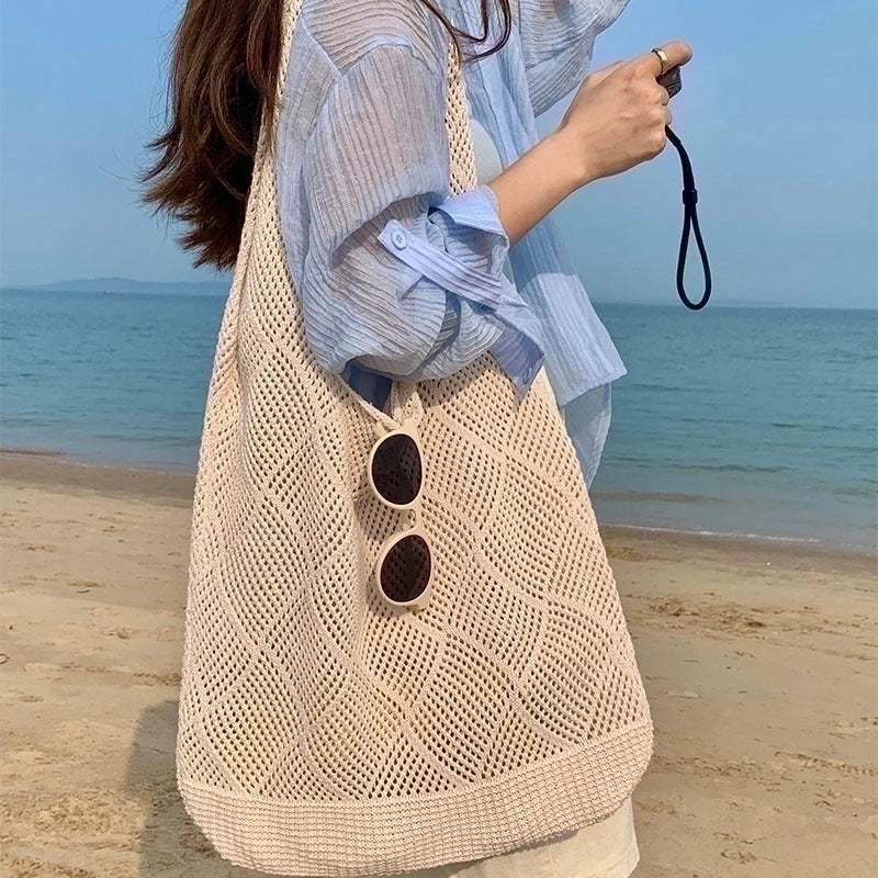 Women's Medium Polyester Solid Color Cute Square Open Underarm Bag