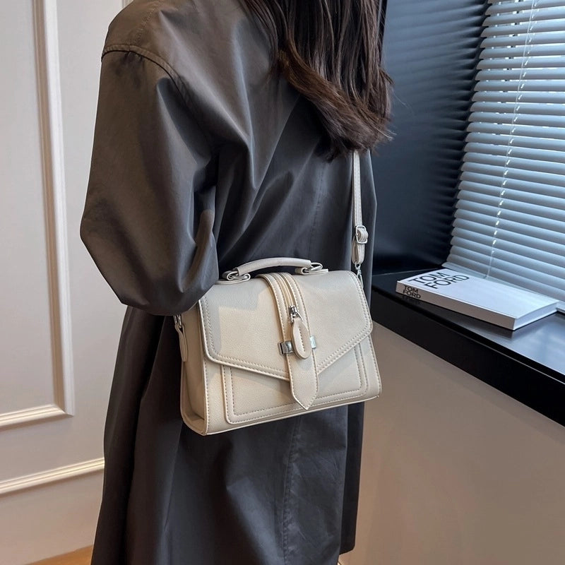 Women's Small All Seasons Pu Leather Classic Style Handbag