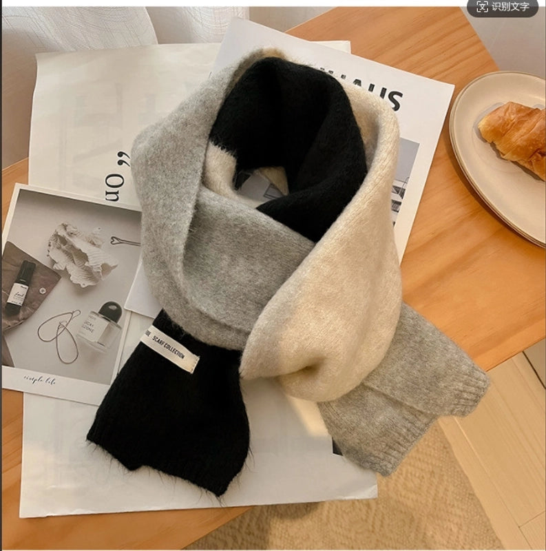 Women's Classic Style  Color Block Knit Scarf