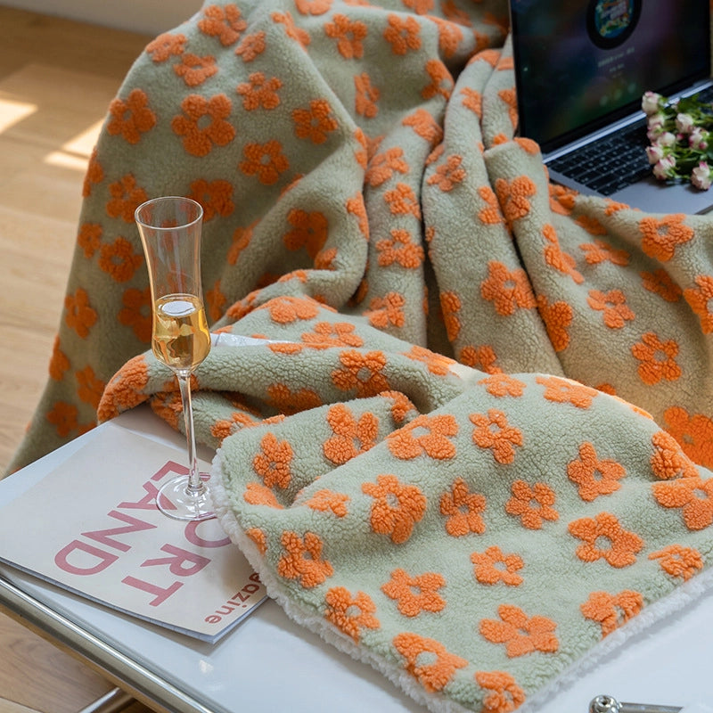 Casual Pastoral Fruit Flower Daisy Cashmere Blend Blanket Couch & Sofa Decor