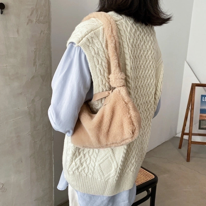Korean Style Autumn And Winter Mao Solid Color Mini Bag Casual Fashion Internet Popular Underarm Women's Bag Fashionable Western Style Plush Handbag