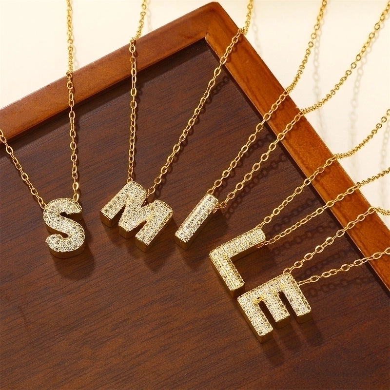 Copper 18K Gold Plated Casual Minimalist Inlay Letter Zircon Pendant Necklace