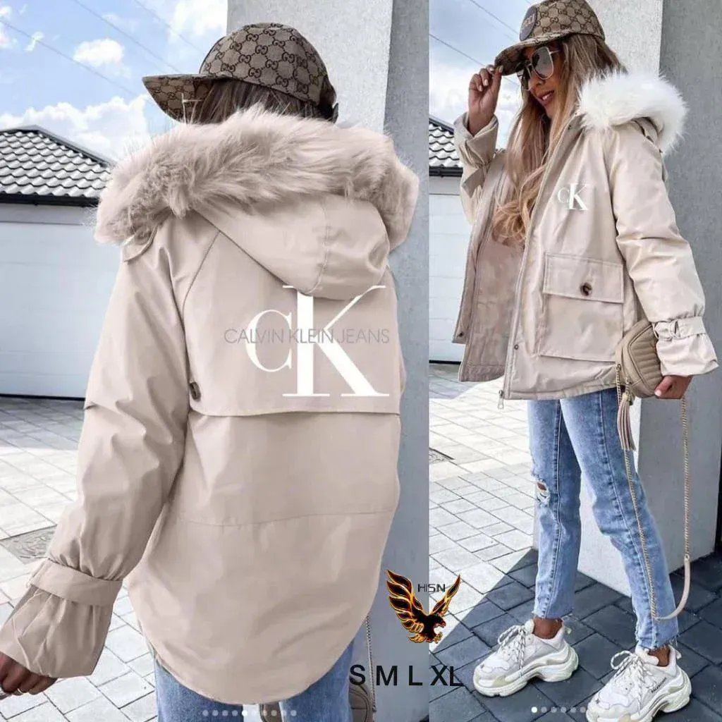 Calvin Klein Chaqueta de plumón de pato CK para mujer