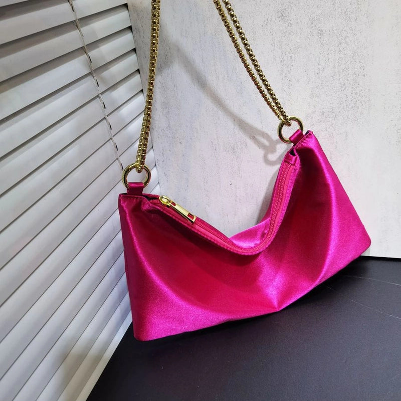 Women's Small All Seasons Satin Solid Color Classic Style Square Zipper Shoulder Bag