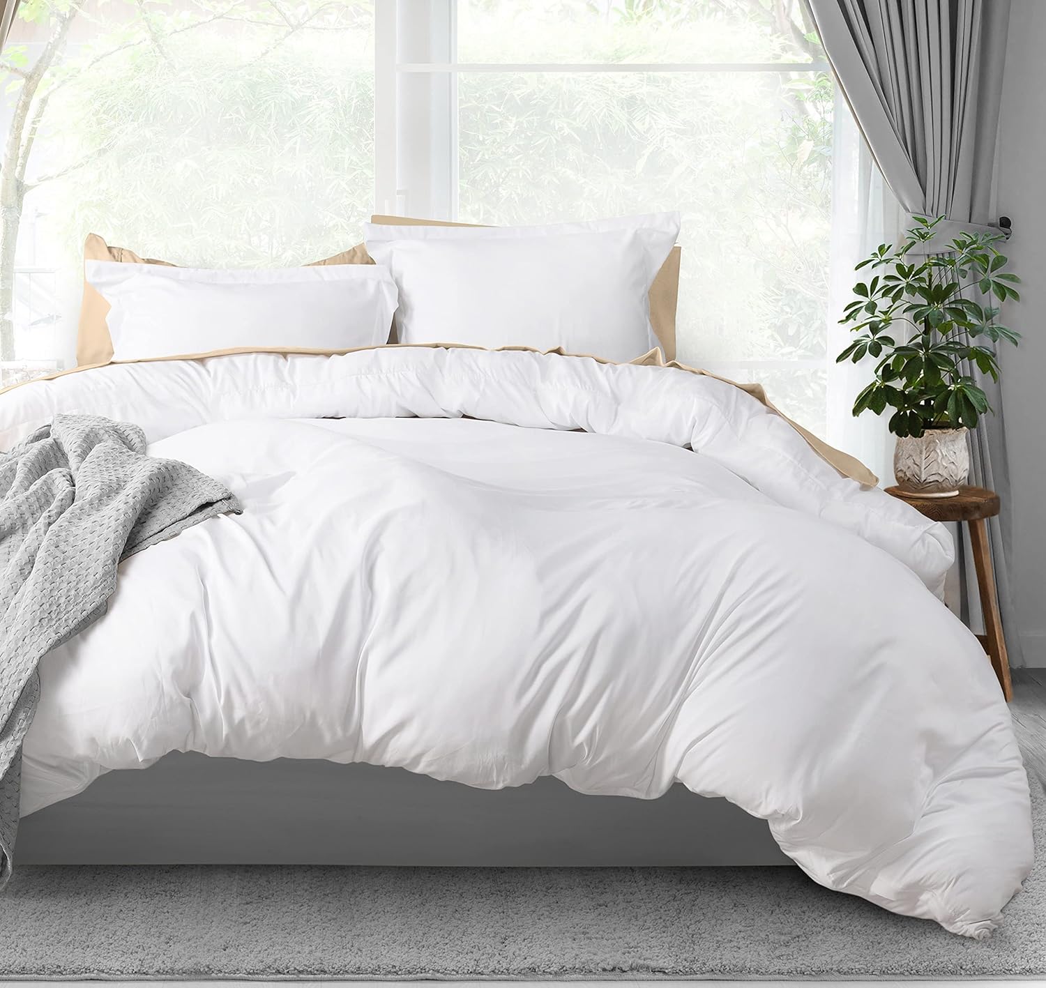 Imperial White-Bed Sheet Set (Luxury)