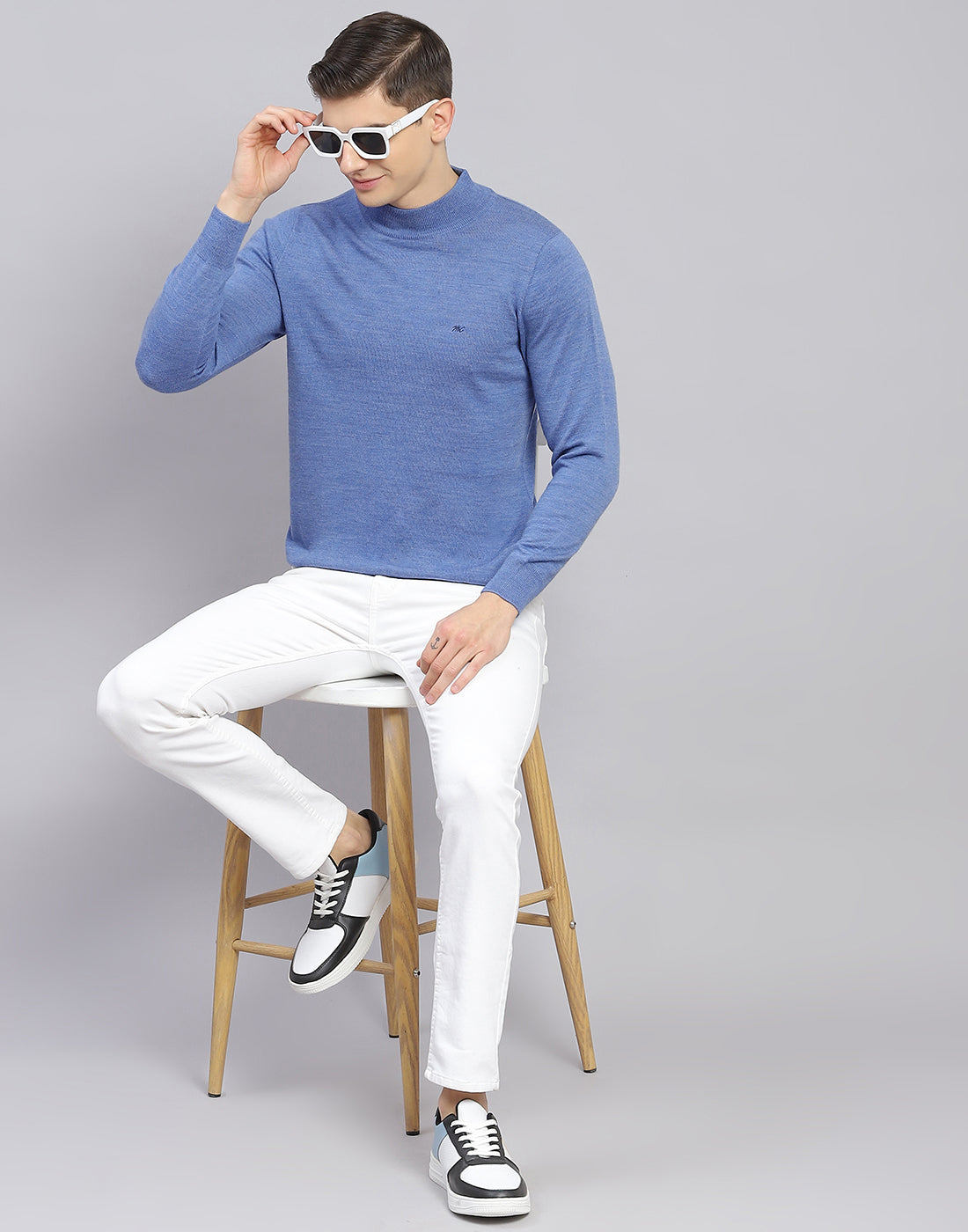 Men Blue Solid Turtle Neck Full Sleeve Pullover