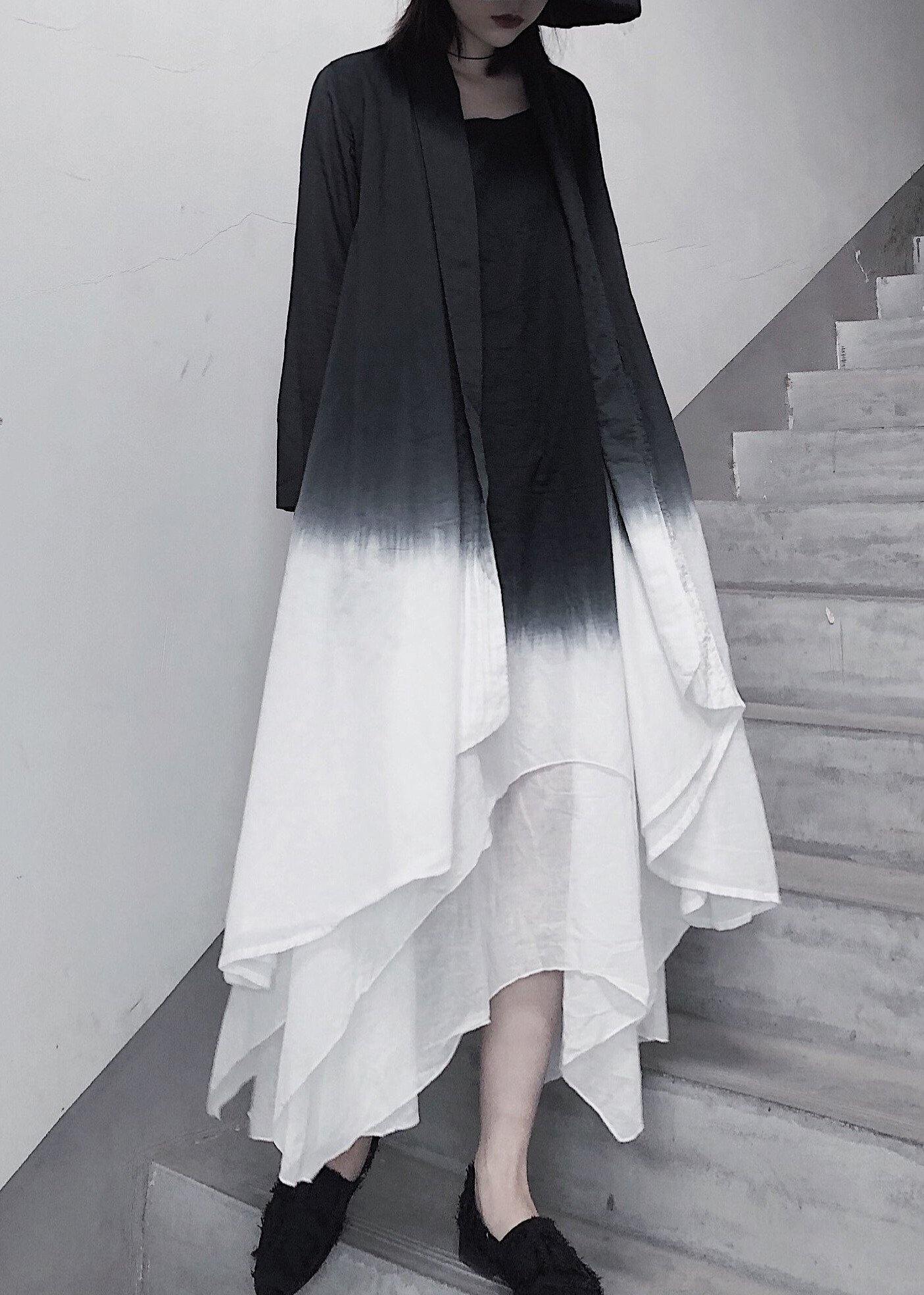 Retro Irregular Double Layer Gradient Cape Coat