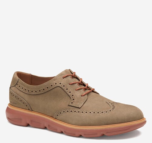 Causal trendy shoe