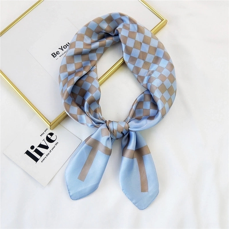 Clashing Color Floral Pringting Silk Square Scarf