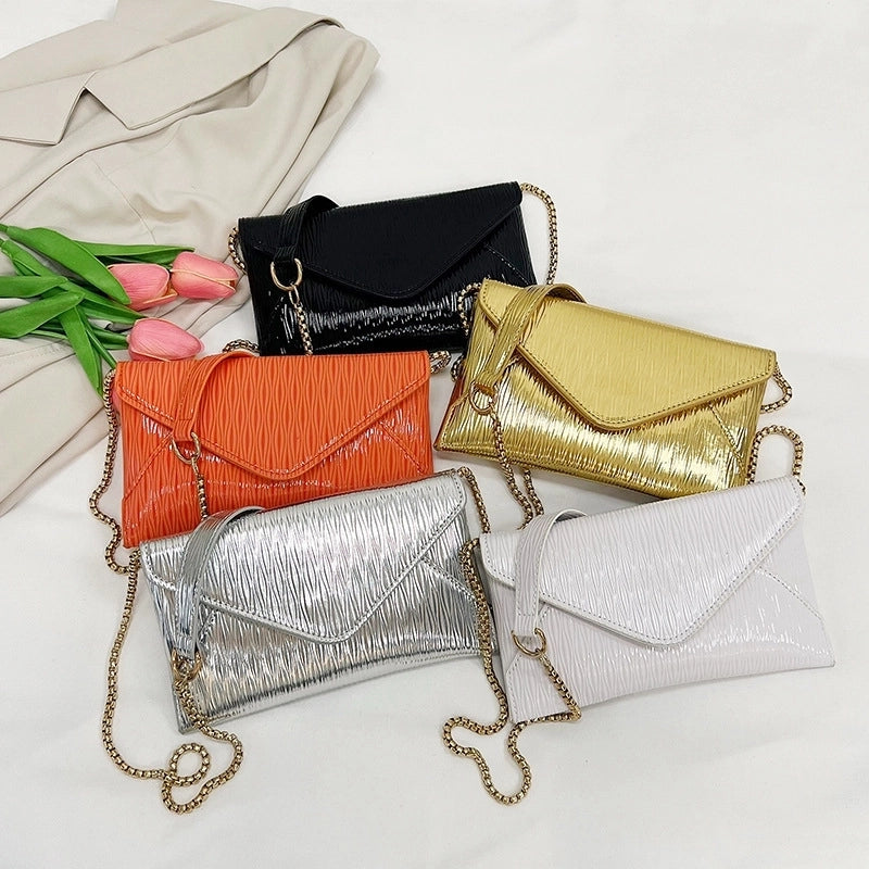 Women's Medium Pu Leather Solid Color Vintage Style Classic Style Flip Cover Envelope Bag