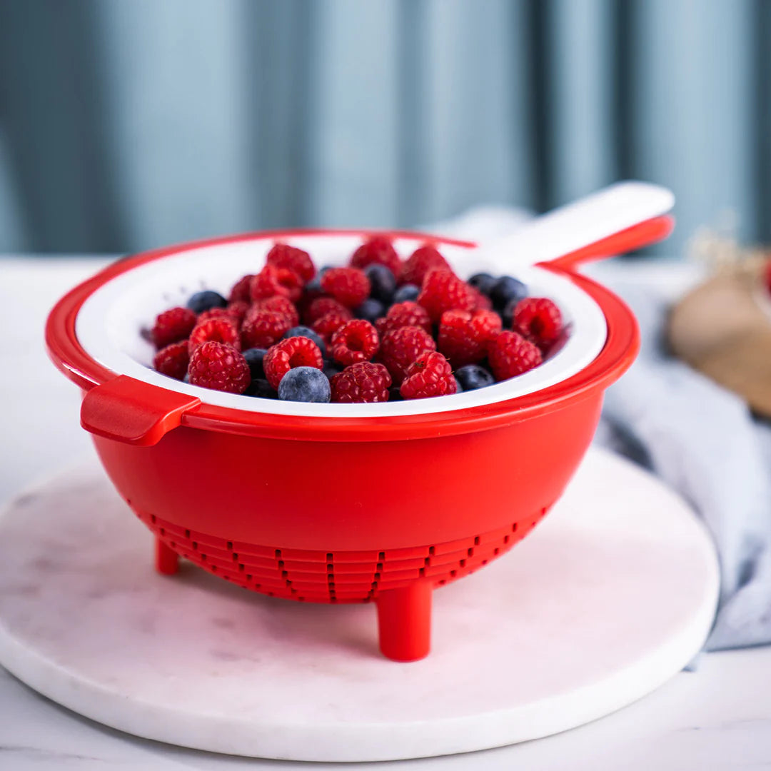 TWO PIECE COLANDER SET