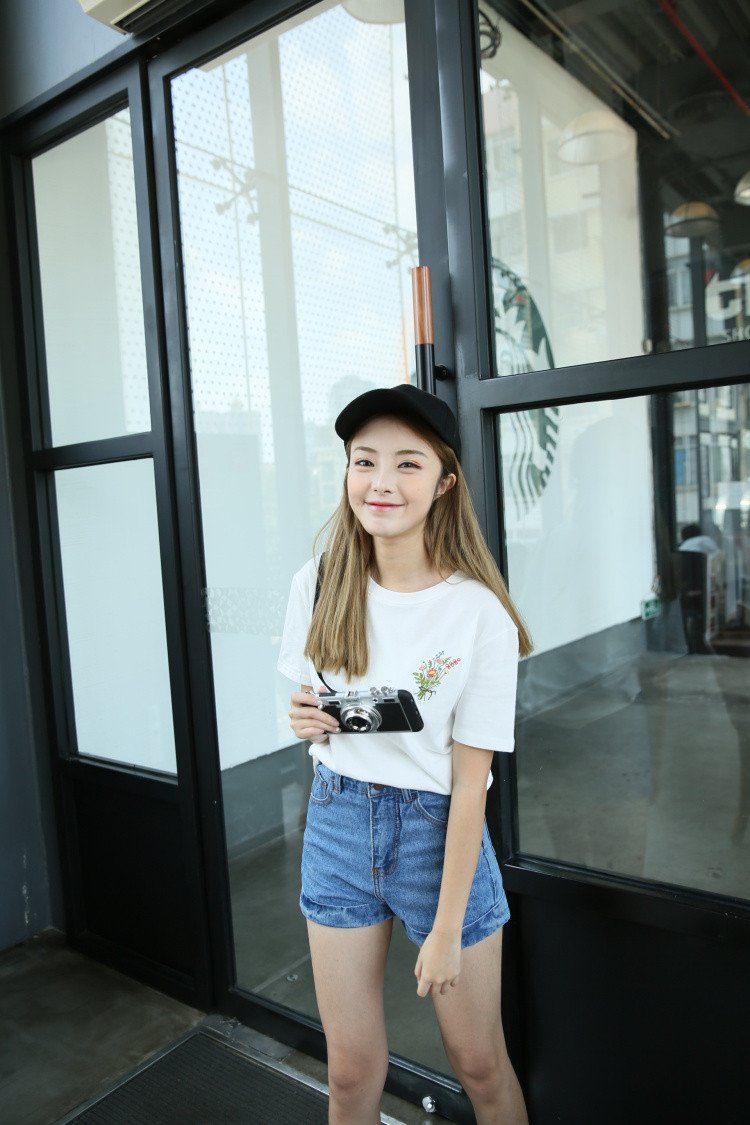 Flower Embroidered Tee
