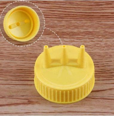 (Pack Of 2) 3 Nozzles Squeeze Bottles Plastic Squeeze Bottles For Condiment Sauce Dressings Ketchup Oils (400ml)