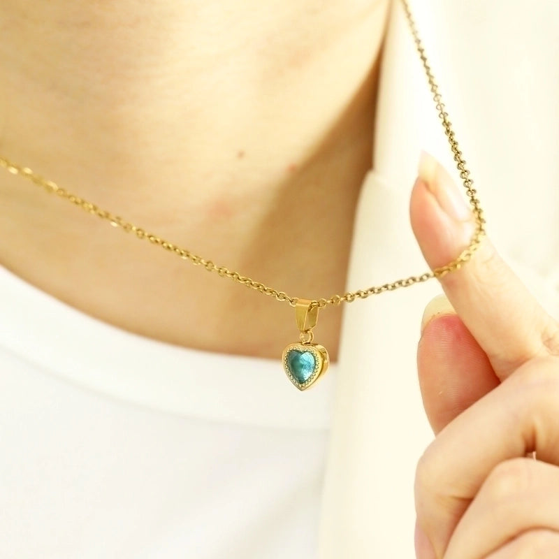 Titanium Steel Minimalist Heart Shape Zircon Pendant Necklace