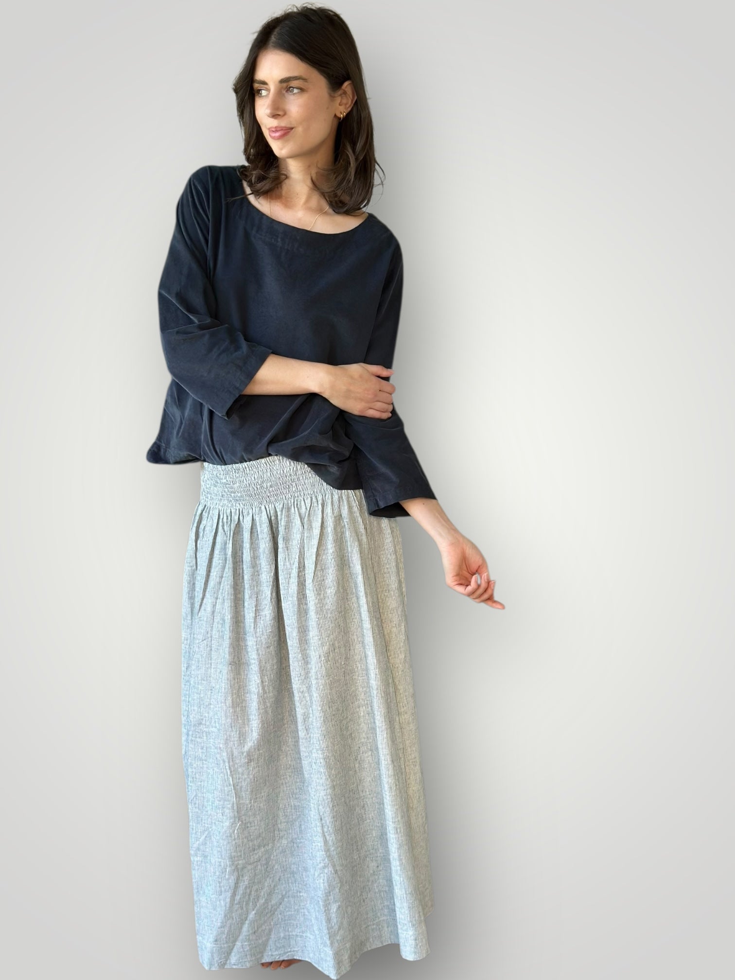 lulu skirt-fine grey stripe hemp