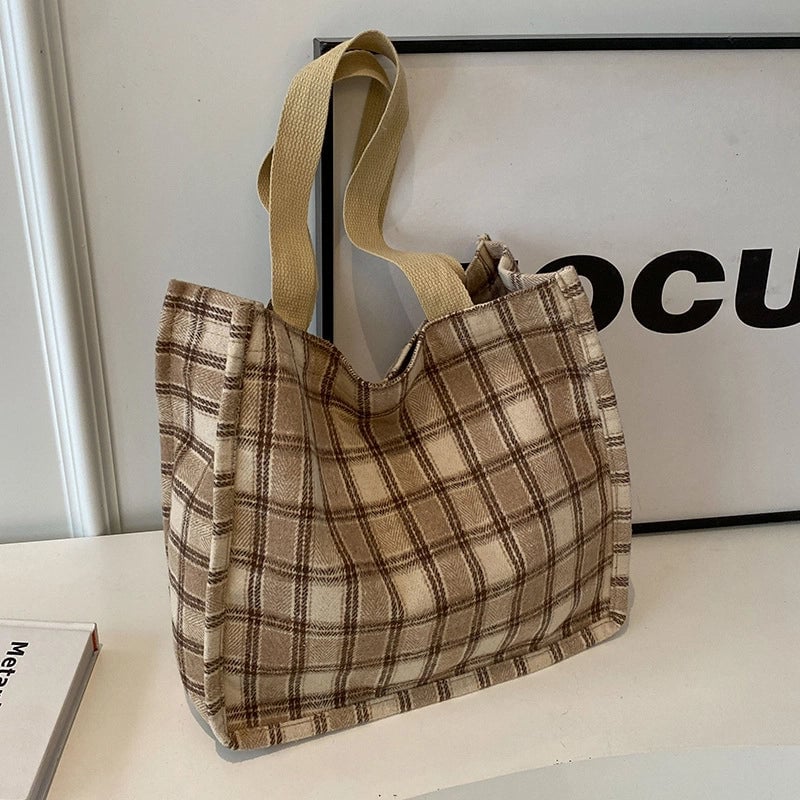 Women's Large Woolen Lattice Elegant Streetwear Square Open Tote Bag