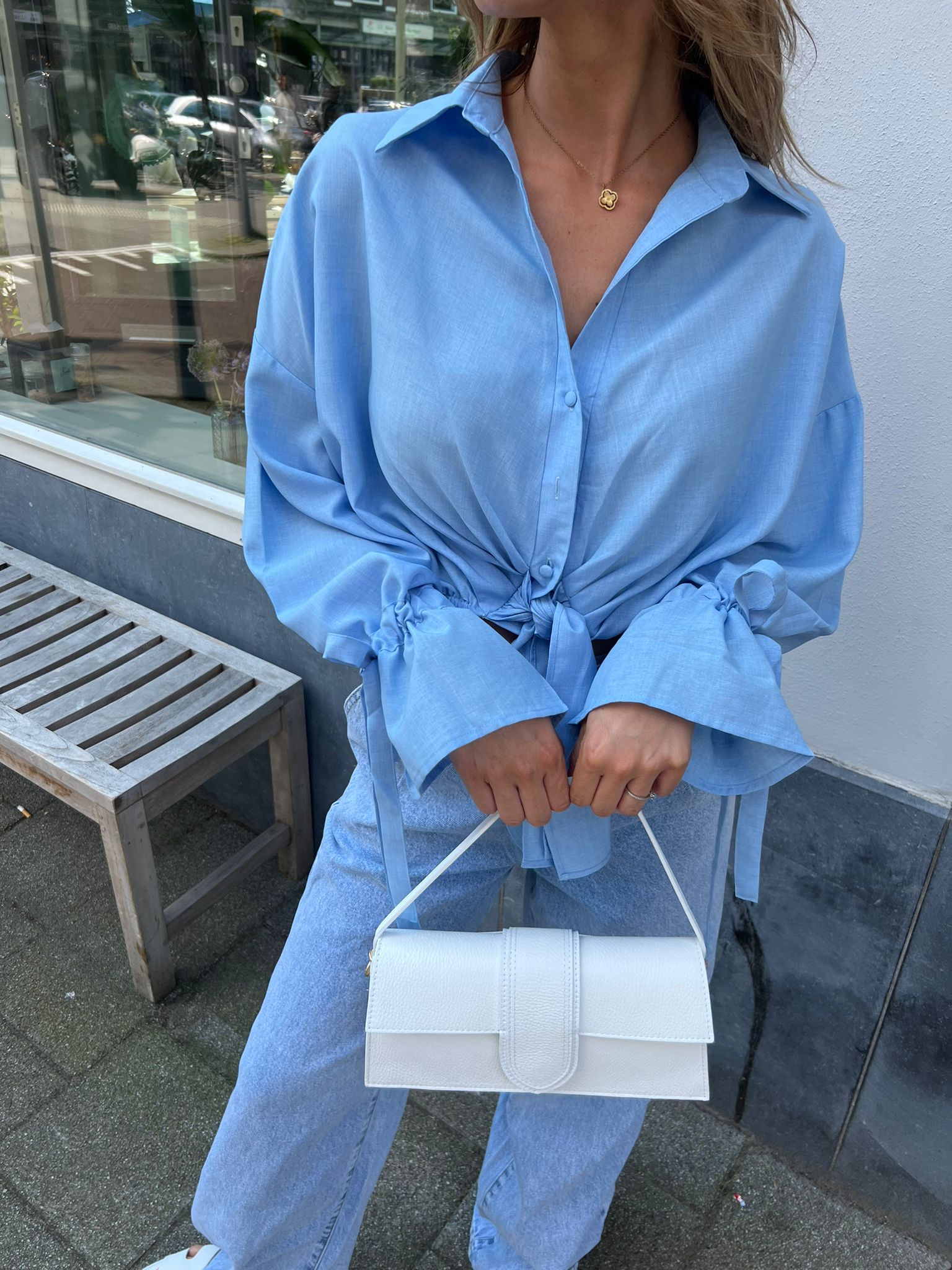 Charlie cropped blouse baby blue