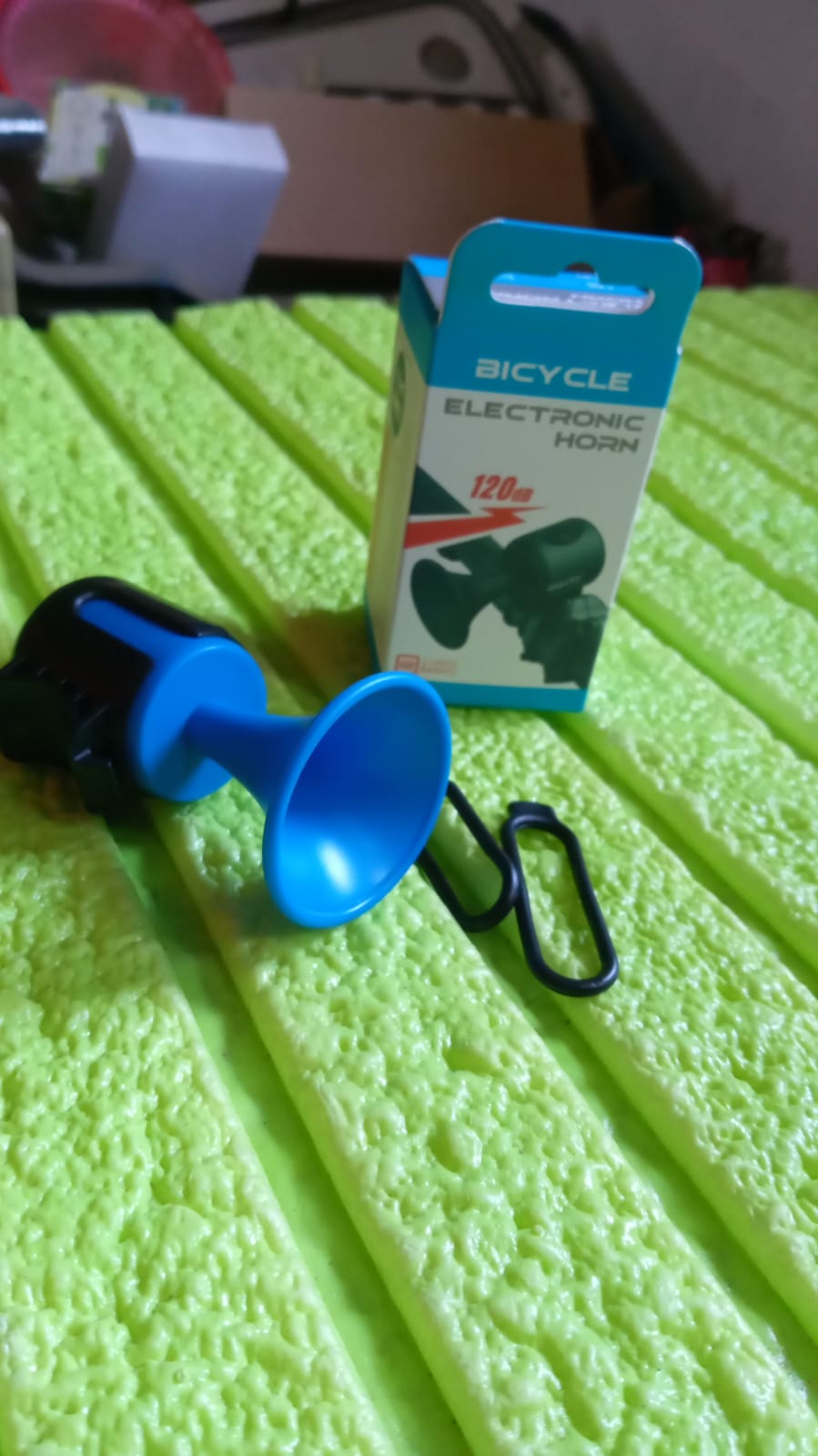 Bicycle Air Horn Loud - 120dB 1 Sound Mode Electronic Bicycle Bell.Super Electric Horn with Long Standby Button Battery Operated/IPX4 Waterproof Loud Bell for Adults