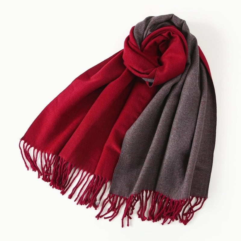 Women's Elegant Minimalist Color Block Imitation Dehaired Angora Tassel Scarf
