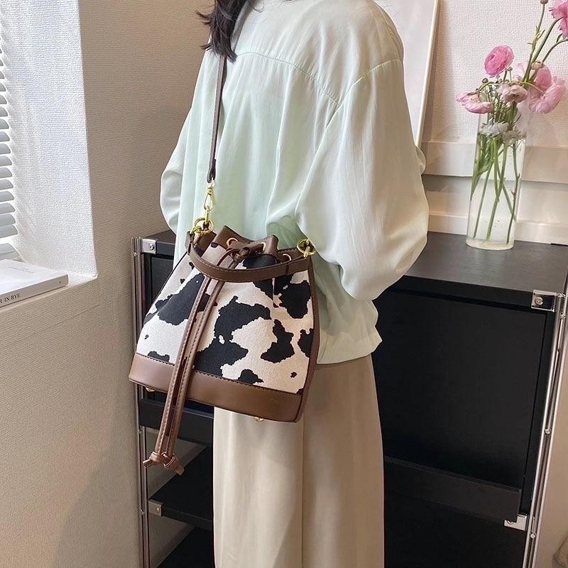 Women's Small All Seasons Pu Leather Vintage Style Handbag