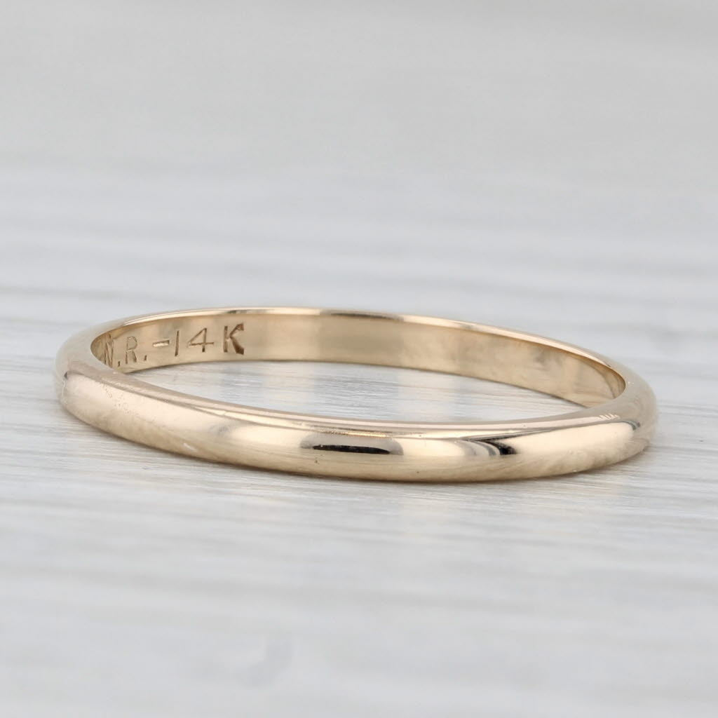 Classic Gold Wedding Band 14k Yellow Gold Size 7 Ring Stackable